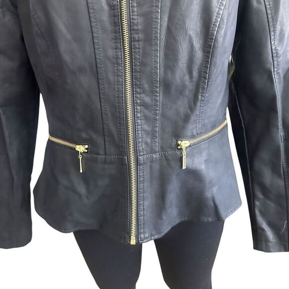 Baccini Black Zip Faux Leather Black Jean Jacket Peplum Style Medium New - Picture 3 of 10